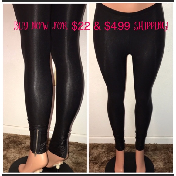 bebe Pants - ⬇️bebe Leggings with Zippers Legs -XS BOGO 50% OFF